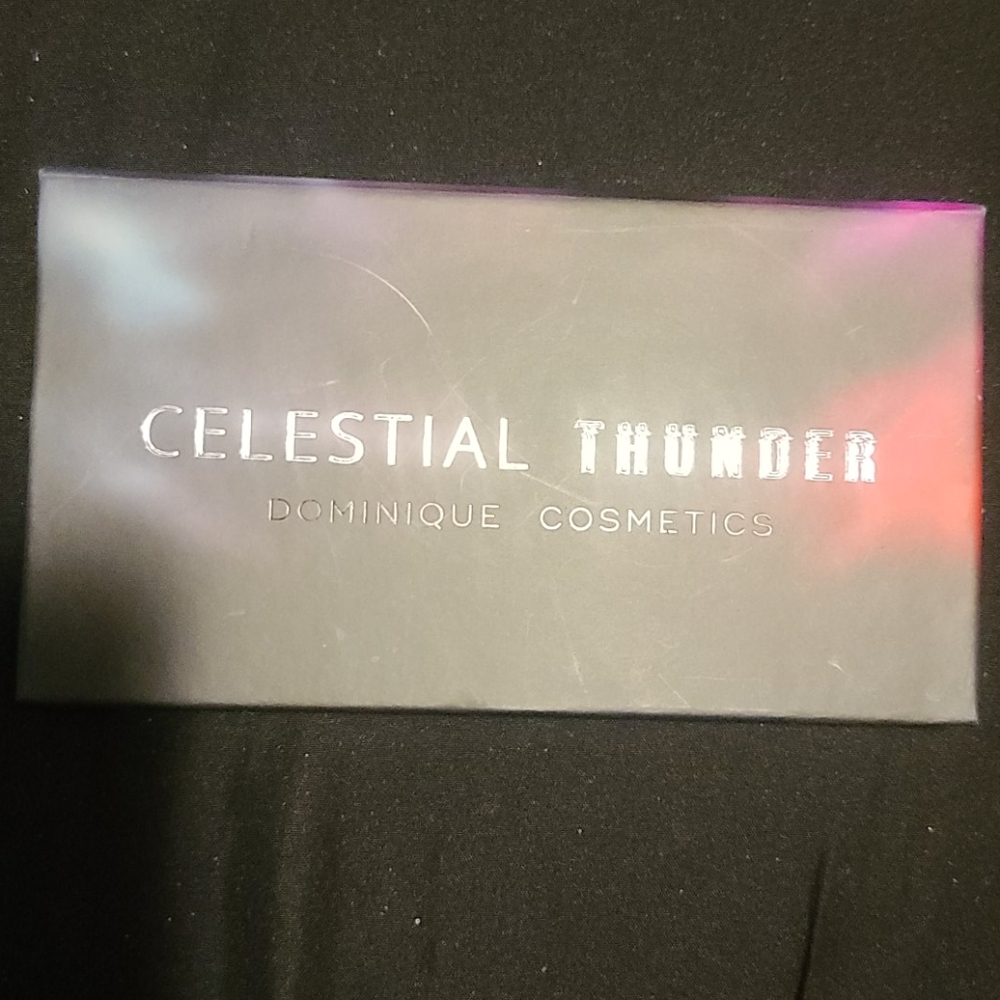 Makeup palette
